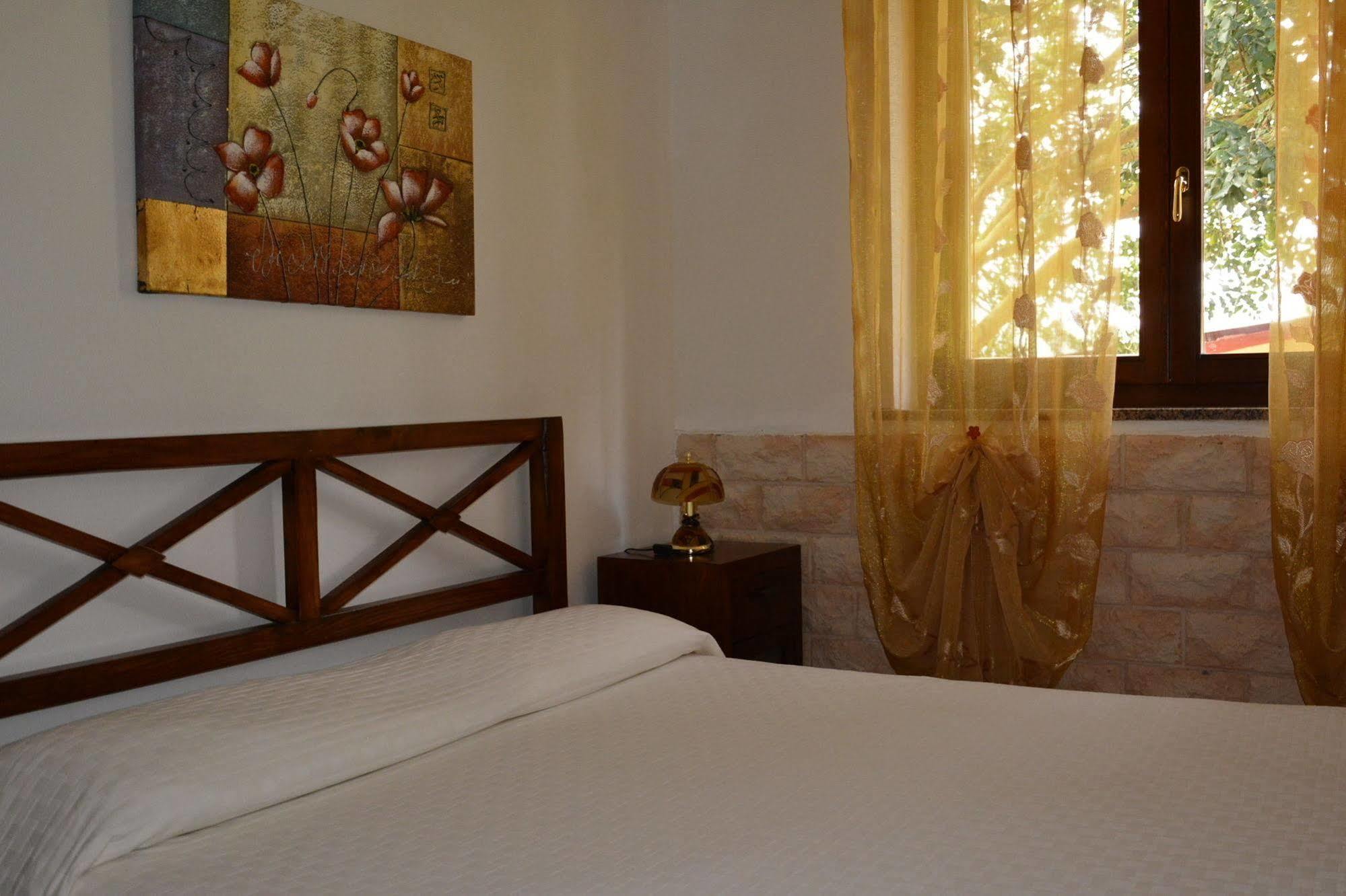 Agriturismo Sa Murta In Sennariolo-Oristano Экстерьер фото